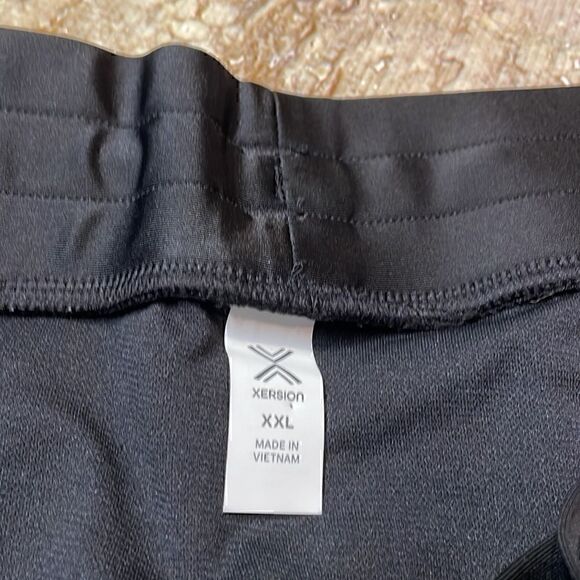 Xersion women’s black plus size score. Size XXL. NWOT - Picture 4 of 6